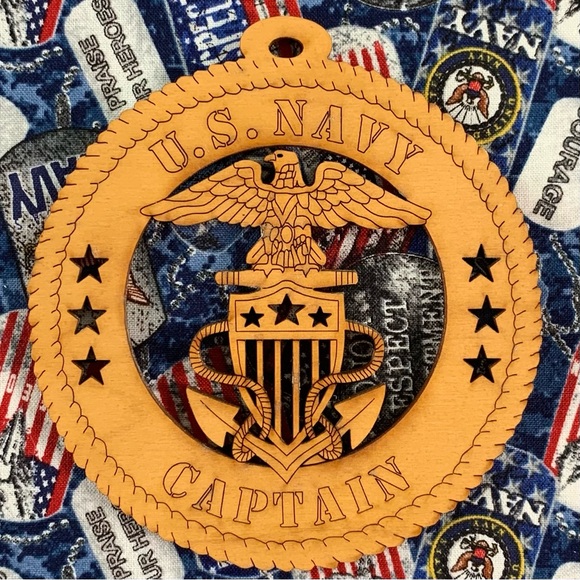 U.S. Navy Captain Wooden  Ornament. - Picture 2 of 7